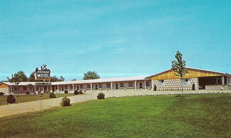 Anchor Motel - Vintage Postcard (newer photo)